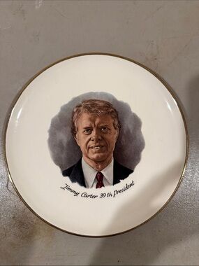 Source Unknown White and Gold Commemorative Portrait Plate